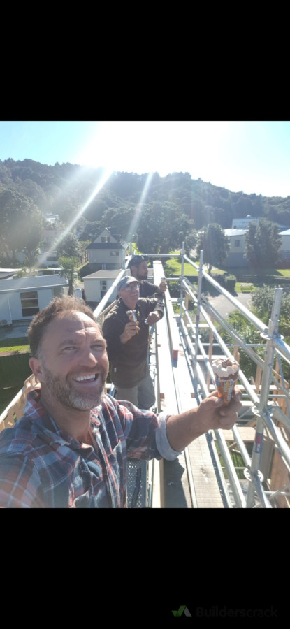 600mm Macracarpa ridge beam, Central steel plate, Knotched for rafters, big job, big day celebrate with an icecream!