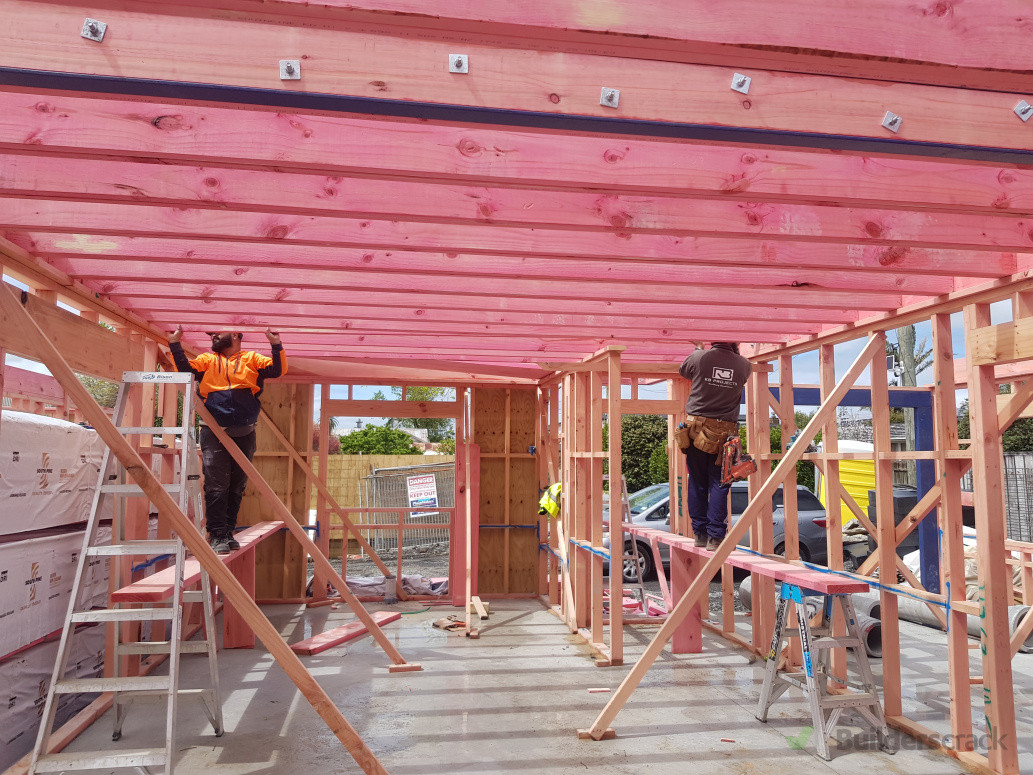 Running midfloor joists
