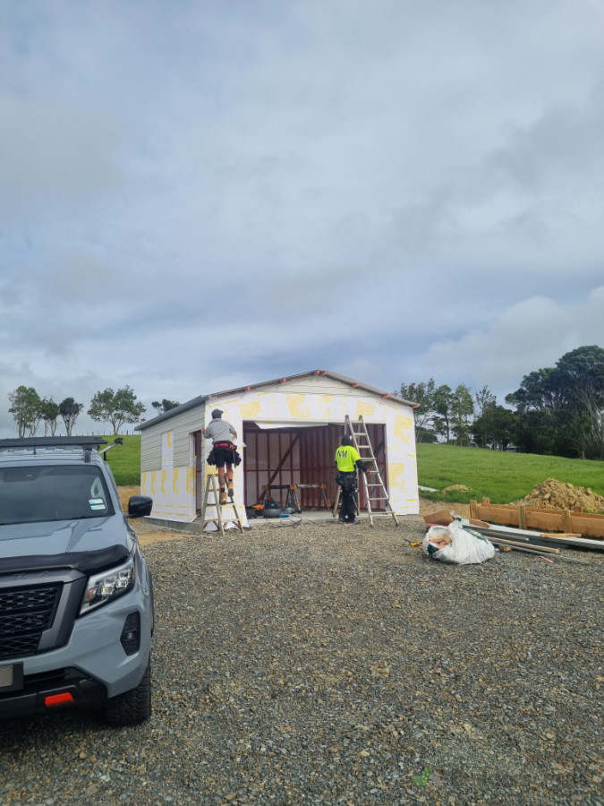 Double garage build in Helensville