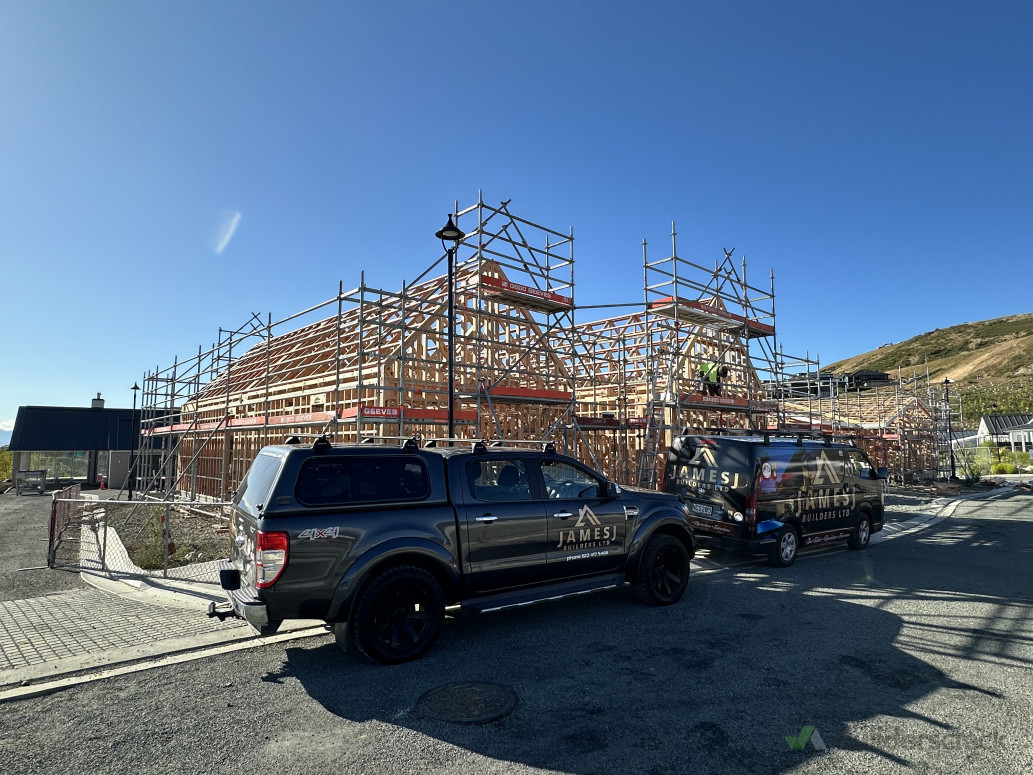 45 degree roof , high ceiling ,new modern