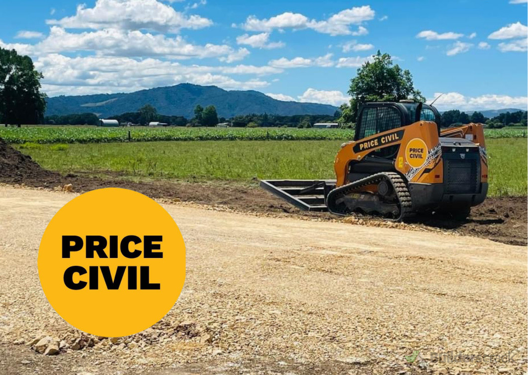 Rural Farm Work / Maize Pads