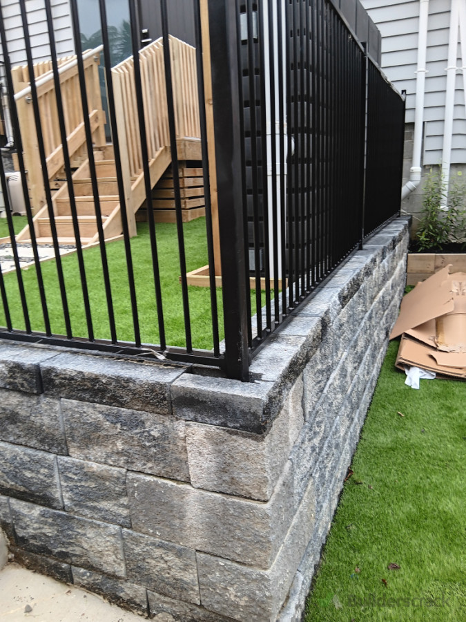 New Lynn  Retaining wall  & Fencing