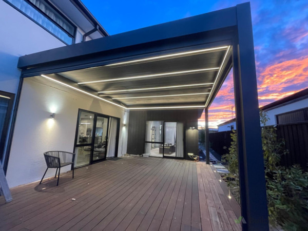 Louvre Roof - Shade Master