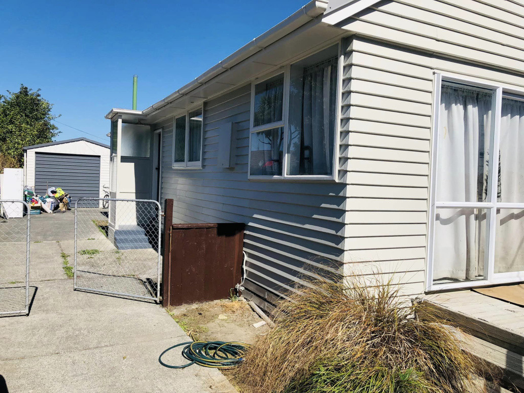 Exterior Weatherboard Painting