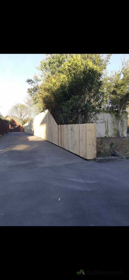 12mm pailing fence