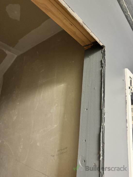 Basic interior Door installation ( 977432) Builderscrack