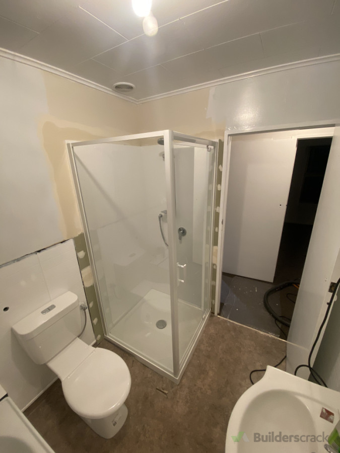 900x900 shower install