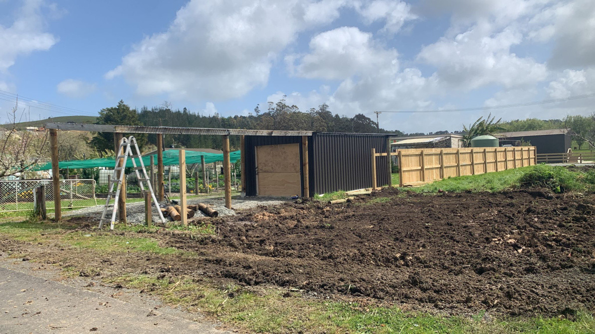 New shed and Fence in Paparoa