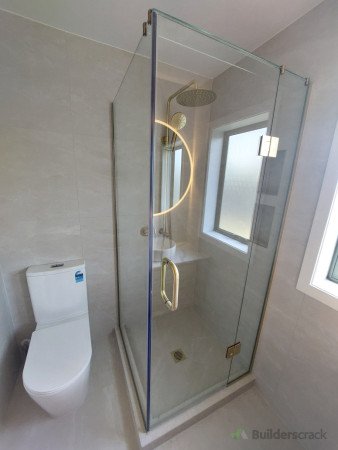 Greenlane bathroom fully redone