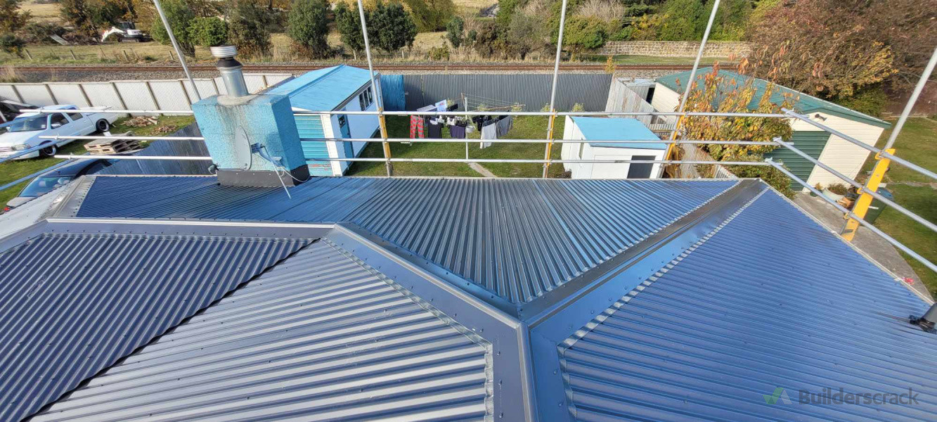 Roof 2