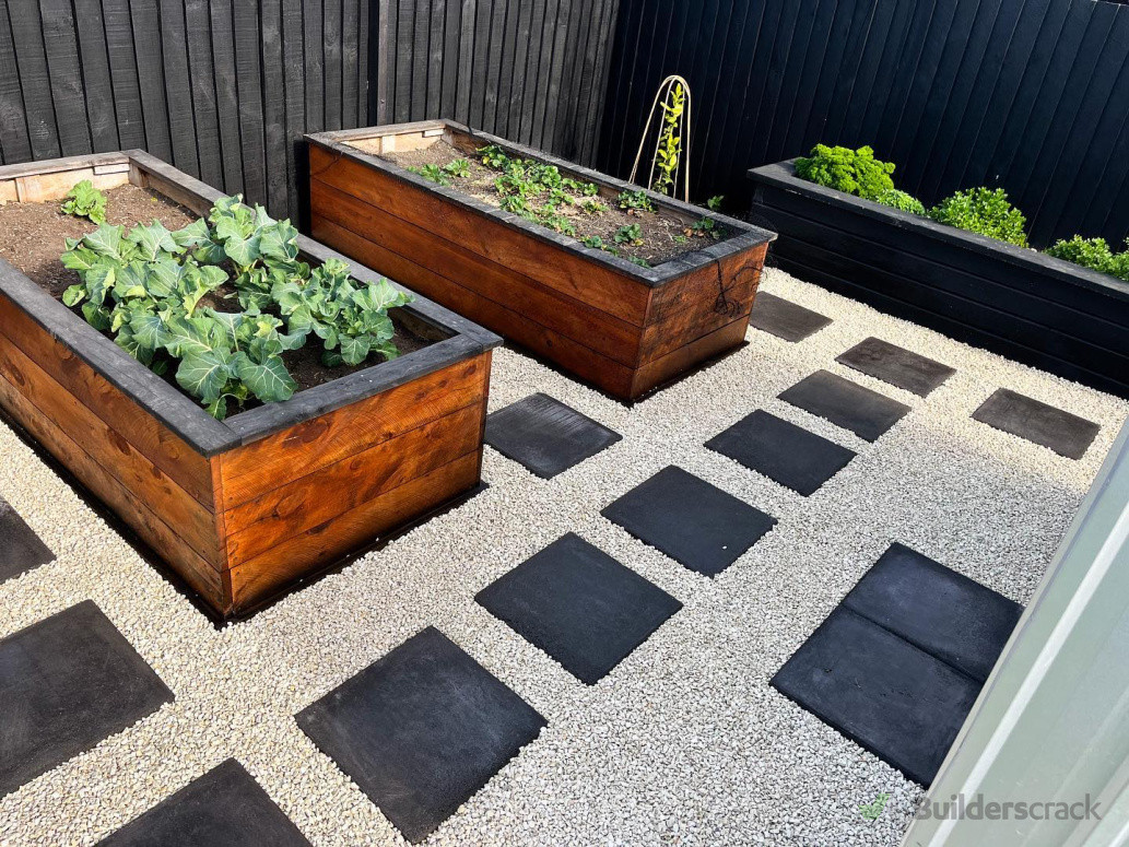 Fresh paving & stone chip for Winter.