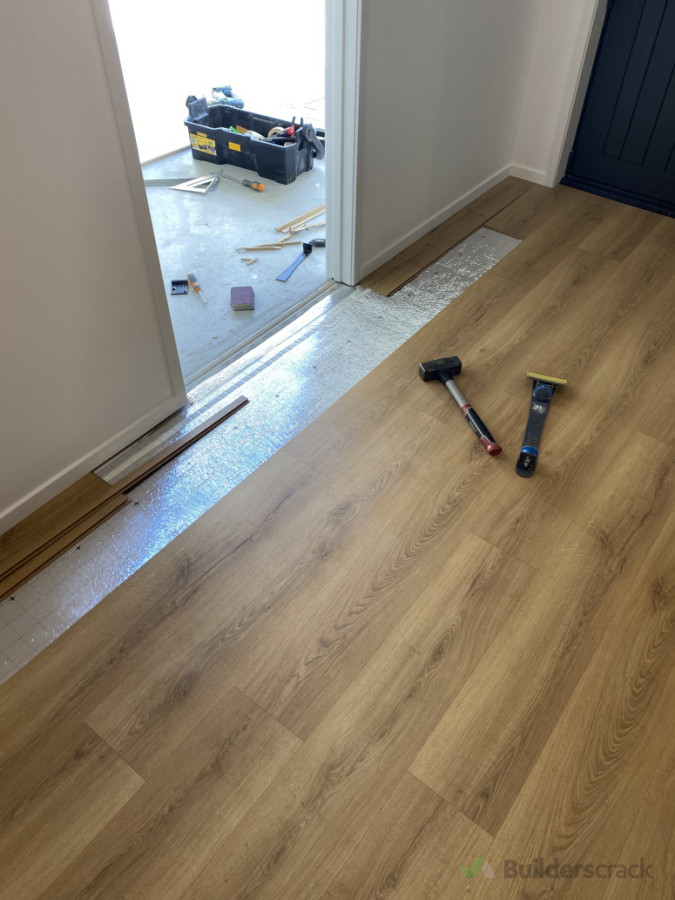 Replacement of a damaged plank