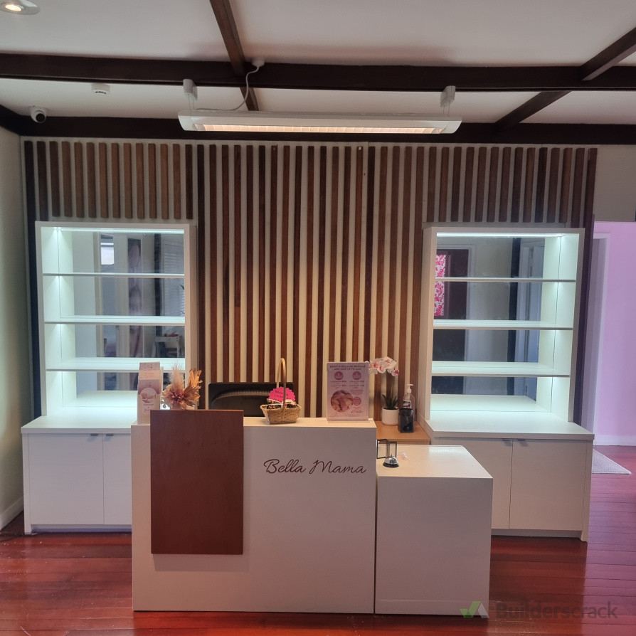 Reception & Feature Wall