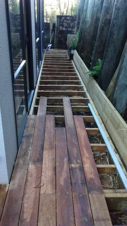 Framing stage for 2nd deck