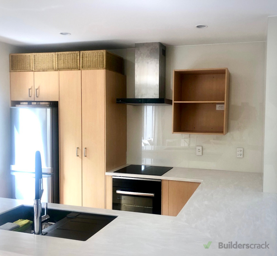 Kitchen Reno Glass Splashback