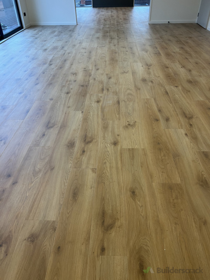 Laminate flooring