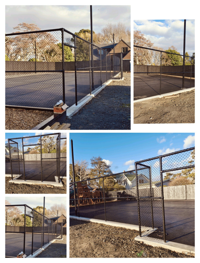 Black coated chainlink