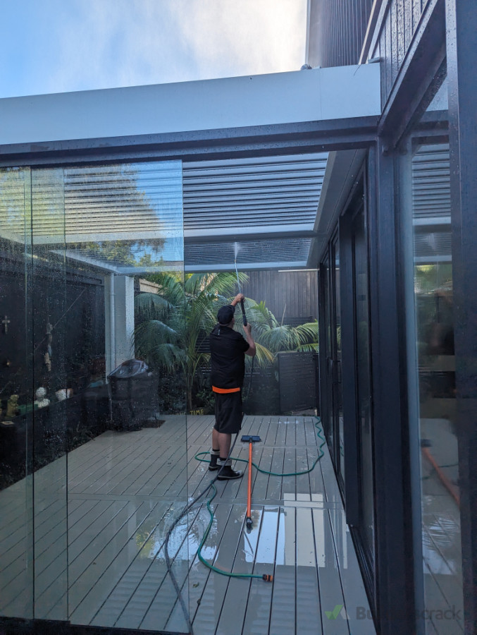 Housewash