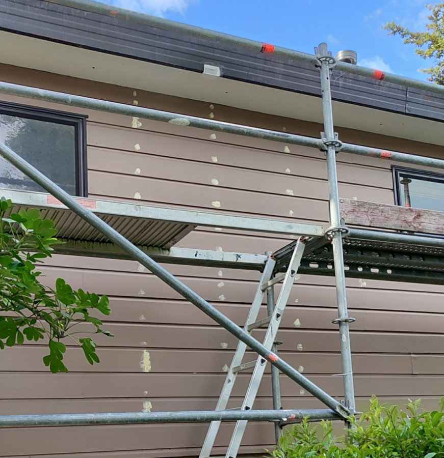Refix weatherboards to new framing