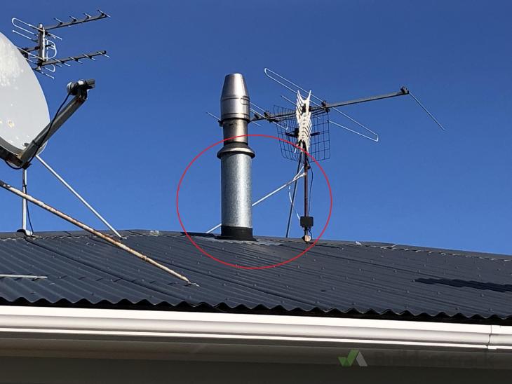 Roof leak repair & potential antenna removal (#1001487) | Builderscrack
