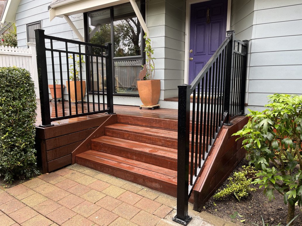 Deck fence and fence stairs