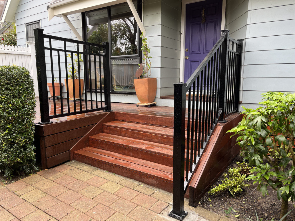 Deck fence and fence stairs