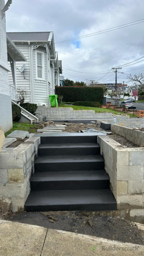 Mt Eden , Blocks and Steps