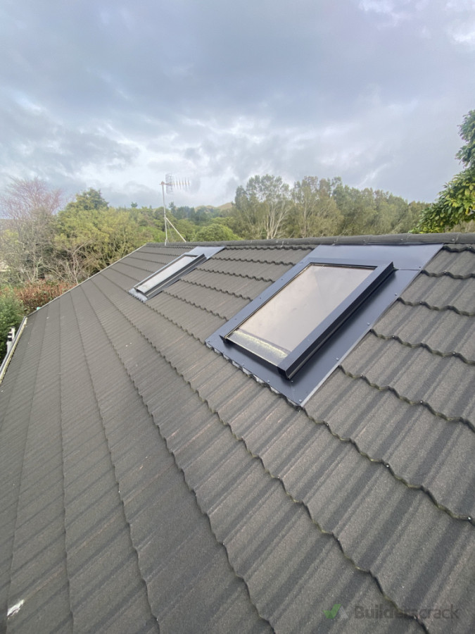 New flashings for leaky skylights