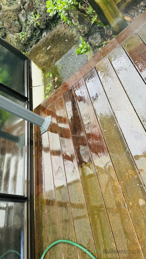 Deck waterblasting