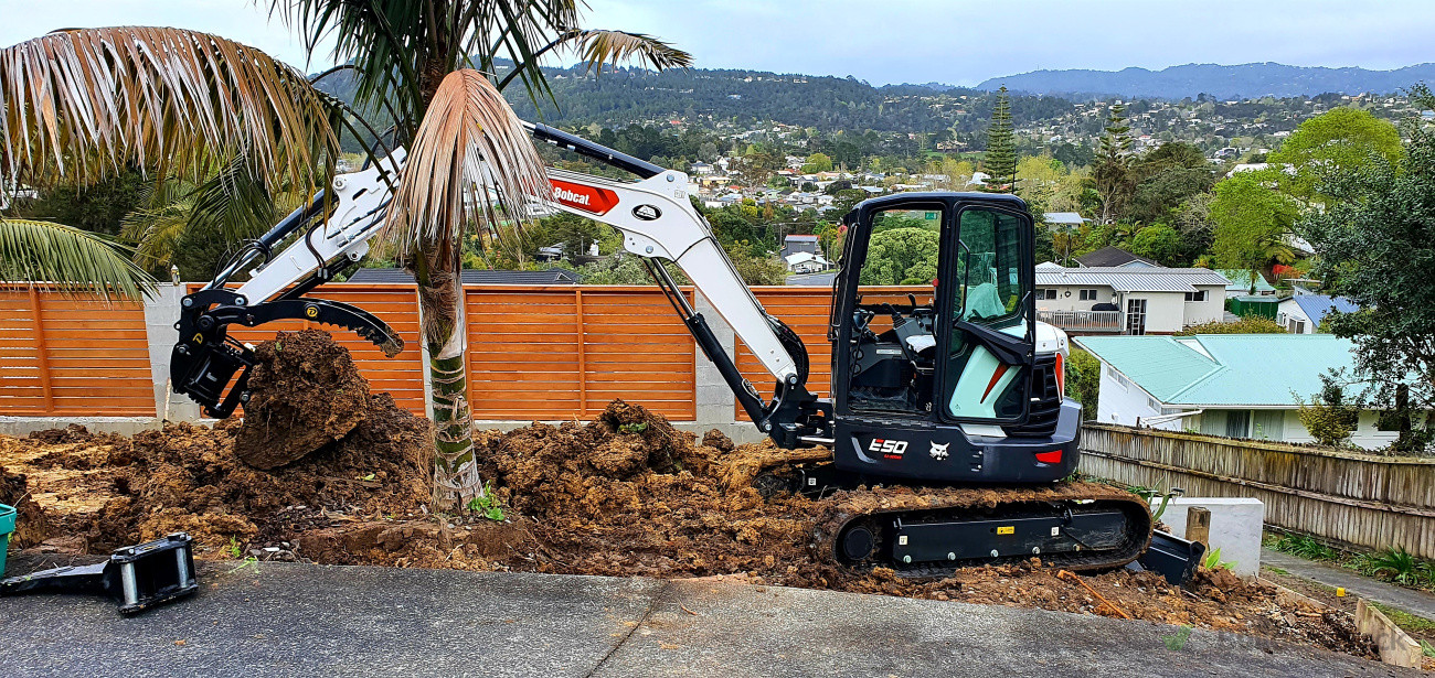 Driveway cut in Glen Eden provide access for new build house