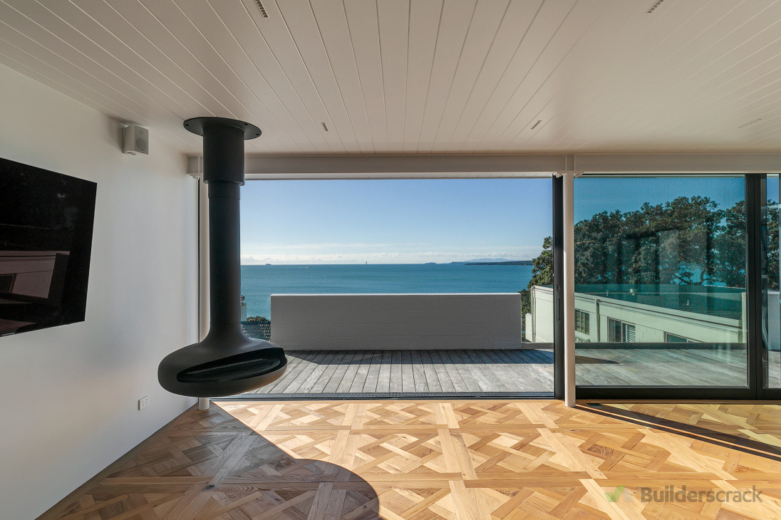 Hanging fire, with parquet flooring