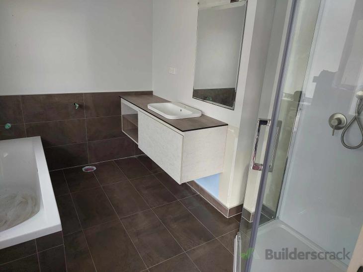 Installing toilet and vanity plumbing ( 1015936) Builderscrack