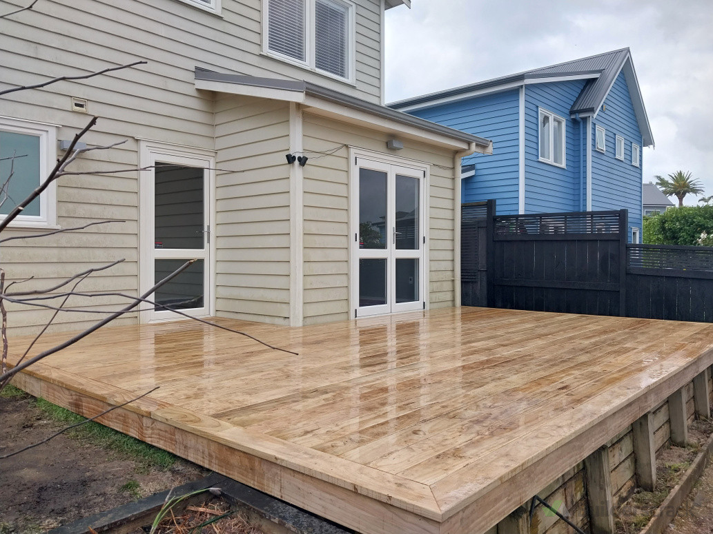 Pine deck