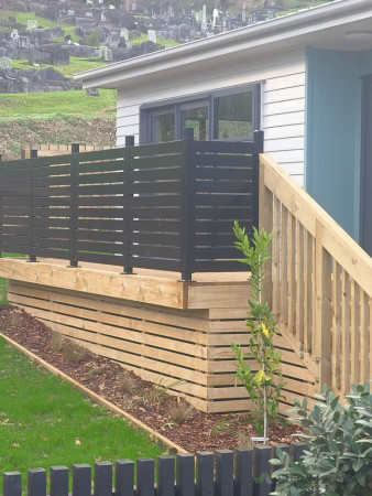 Built new fence, new deck & new balustrade