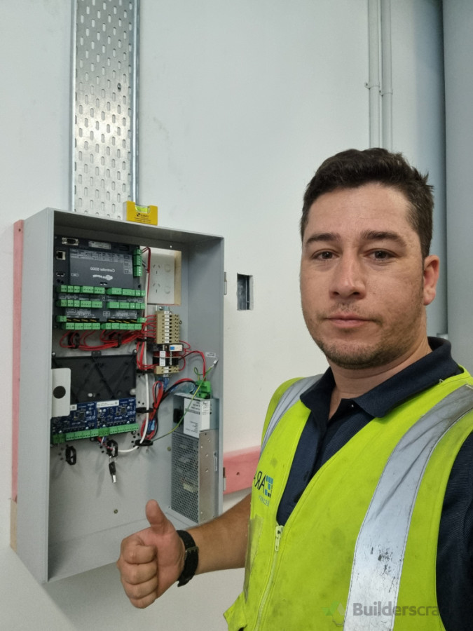 Gallagher Panel wiring for Building Access Control
