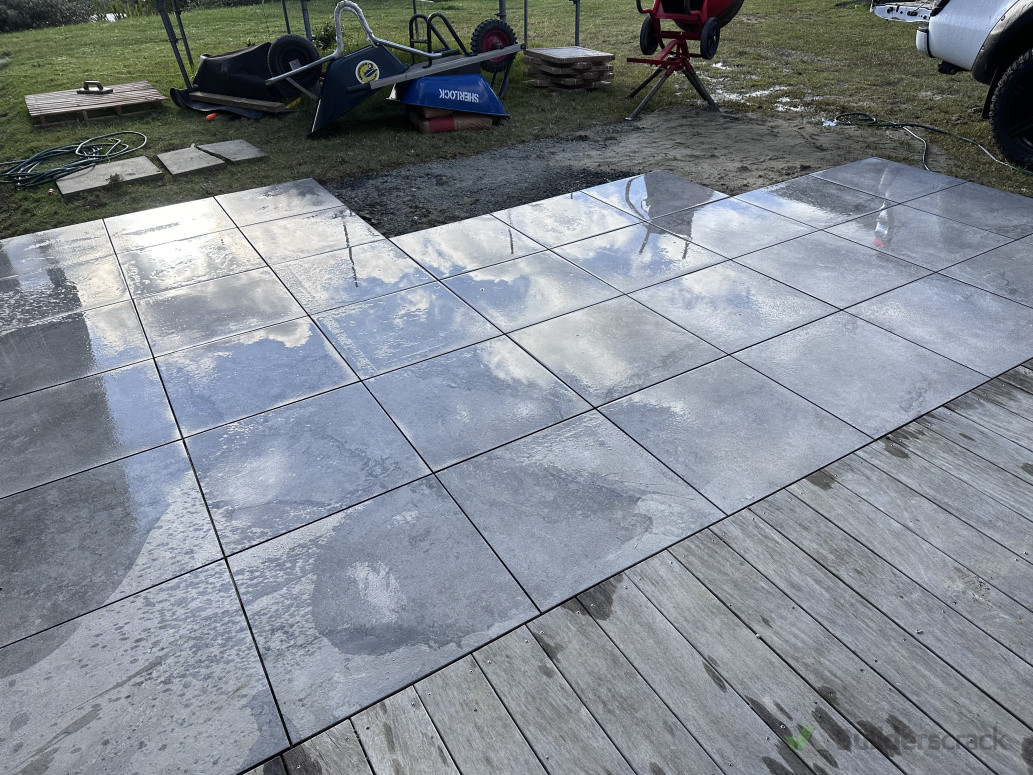 600 x 600 Porcelain pavers layed on a mortar base