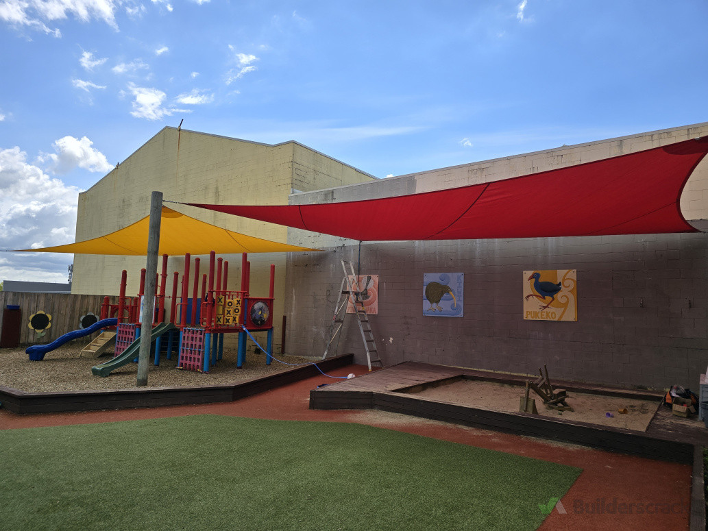 2 shade sails in childcare center 100m2 total