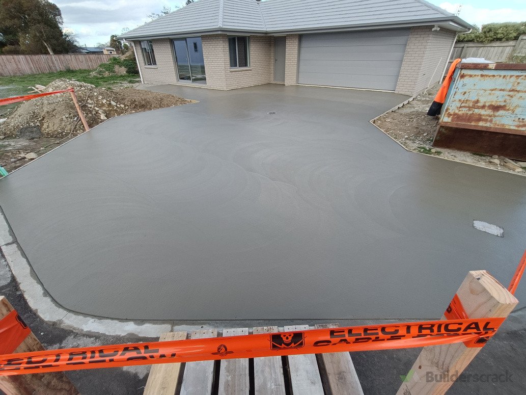 Concrete driveway Trowel finish