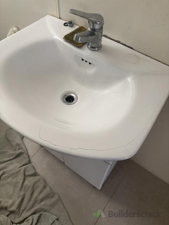 Tap and vanity top replacement ( 1031027) Builderscrack