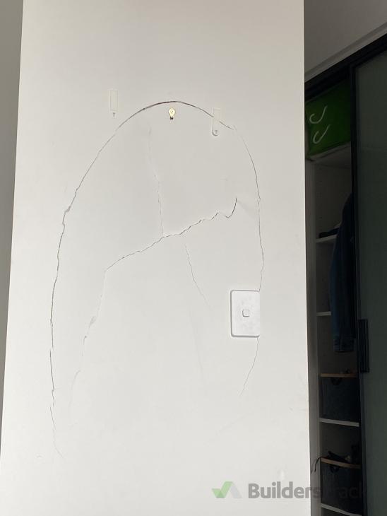 Wall repair ( 1032212) Builderscrack