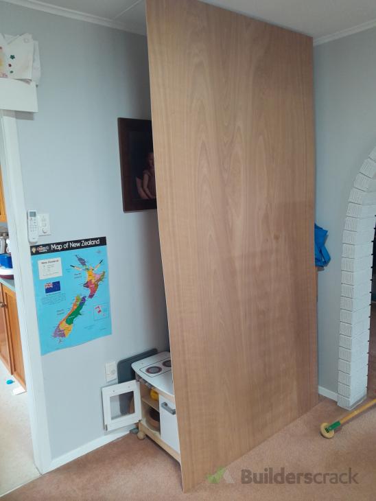 Permanent cupboard build /sliding doors ( 1034427) Builderscrack