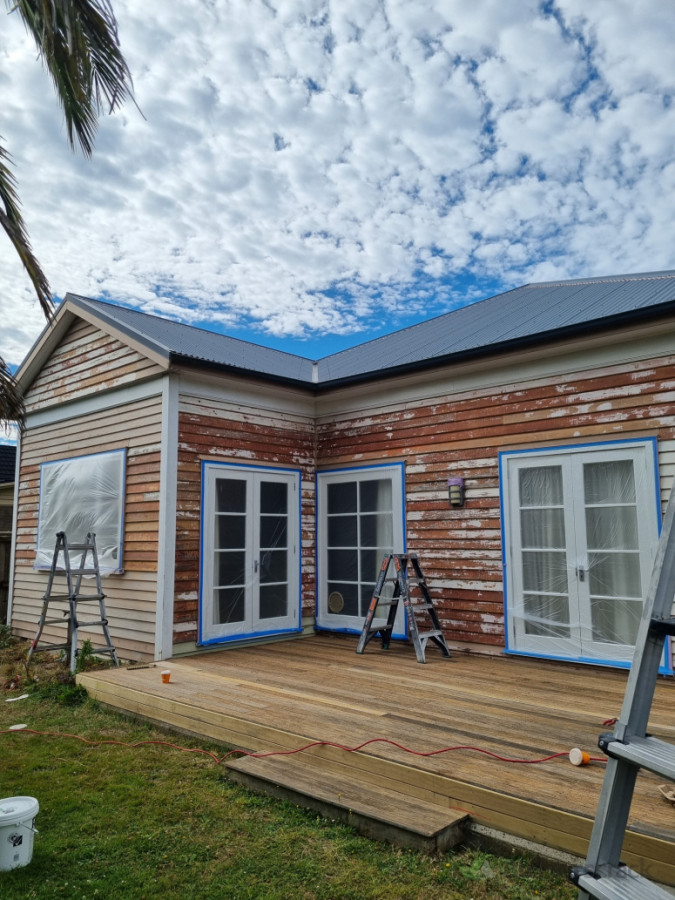 Exterior weatherboard strip stage 1