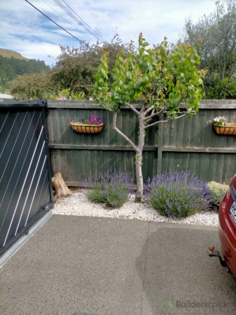 Making the entrance a feature after sliding gate  installed retrospect