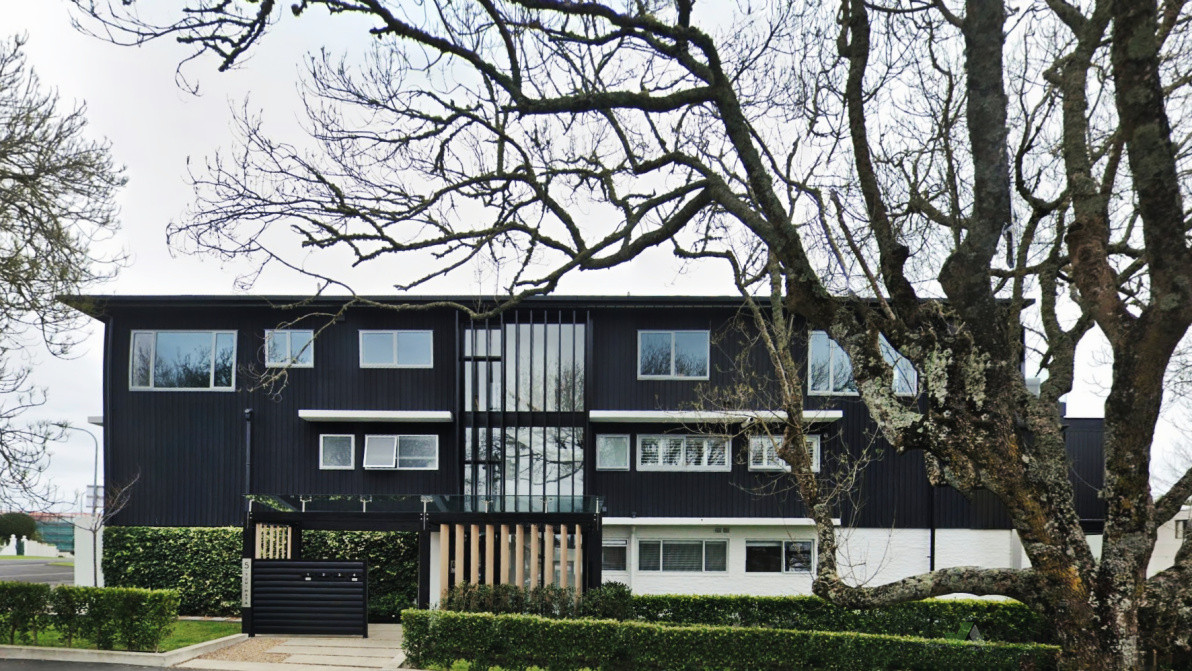 Apartment Entry & Landscaping Renovation