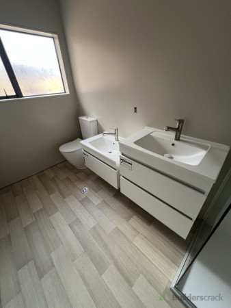 Accessible bathroom - onehunga