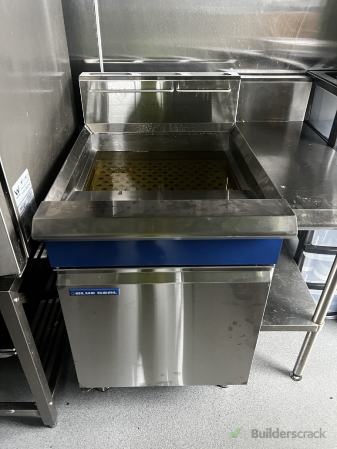 Gas deep fryer install