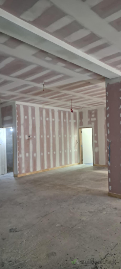 Fire-line stopping wall and ceiling