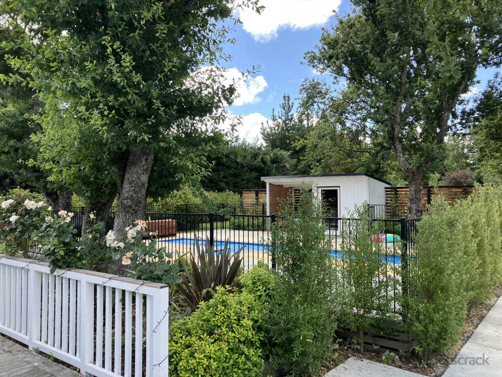Looking towards cabana with day bed