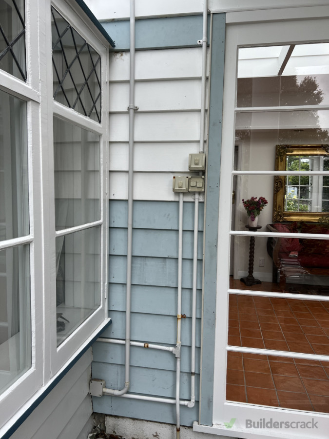 New cladding, facing and scriber installed