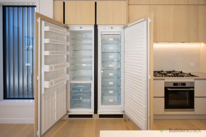 Integrated fridge